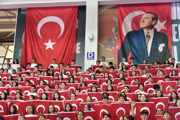 Muğla'da 23 Nisan coşkusu