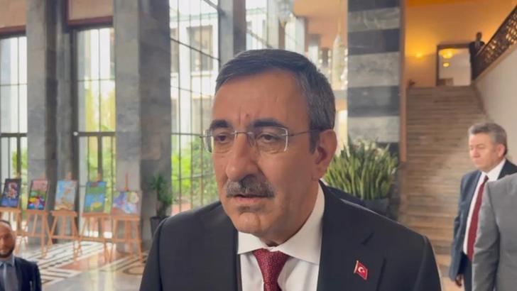 Cevdet Yılmaz: Kurumlarımızın açıklamalarını takip etmekte fayda var