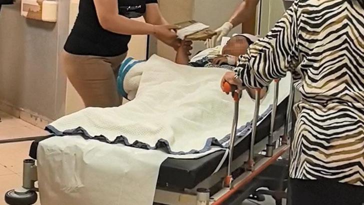 Çocuğun eline saplanan çivi hastanede çıkartıldı