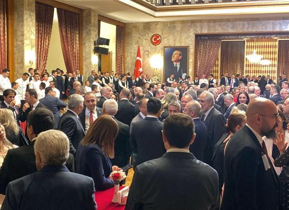 TBMM'de '23 Nisan' resepsiyonu