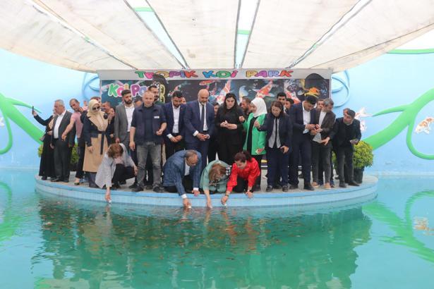 Gaziantep Hayvanat Bahçesi’nde Tropikal Koi Parkı açıldı