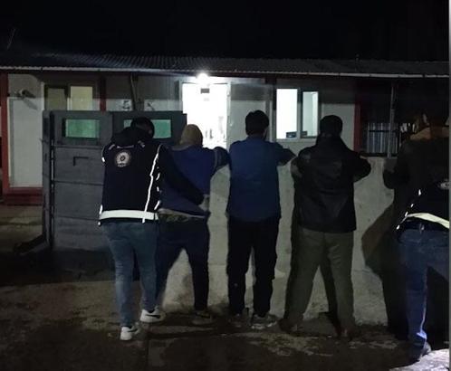 Sivas'ta 5 kaçak göçmen yakalandı