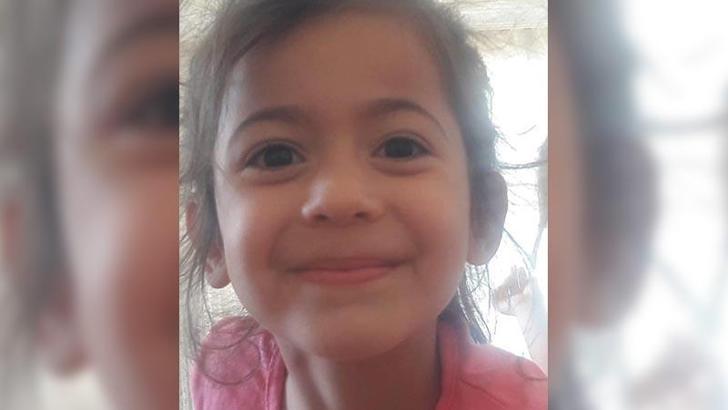 Oynarken merdivenden düşen Roza, 10 ay sonra hayatını kaybetti