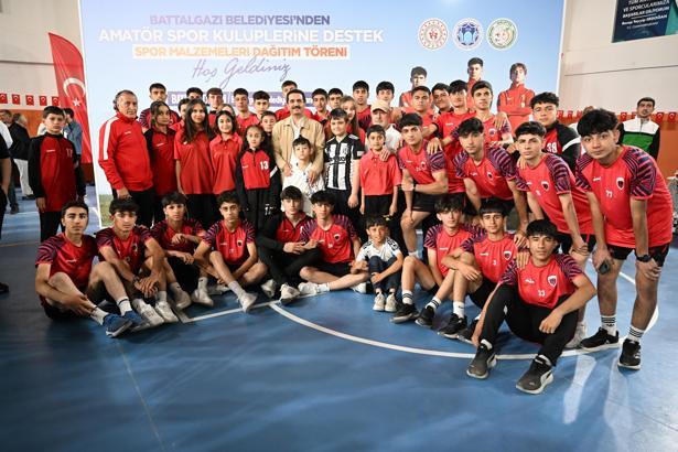 Malatya'da amatör spor kulüplerine 4.5 milyon TL destek