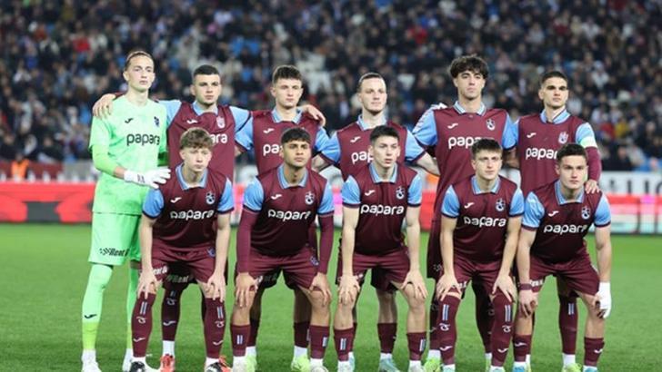 Trabzonspor U19 Takımı, UEFA Kupası'nı müzesine getirmek istiyor