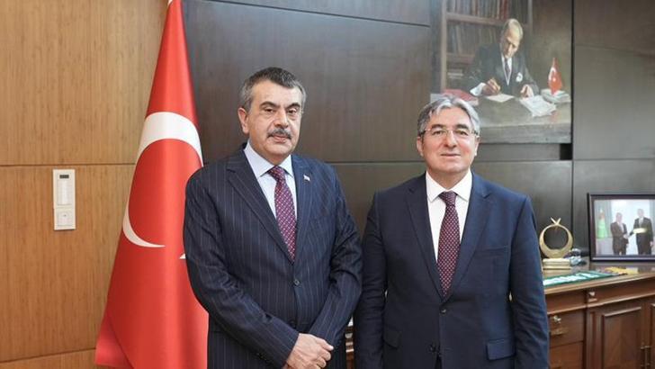 Bakan Tekin, Türkmenistan’da