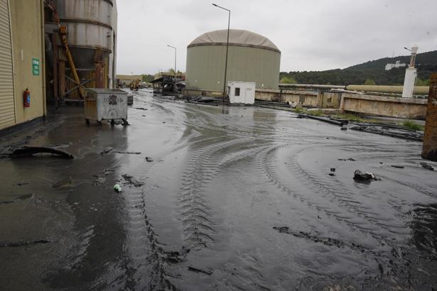 Tuzla'daki çamur silosunda meydana gelen çökmeyle ilgili inceleme başlatıldı