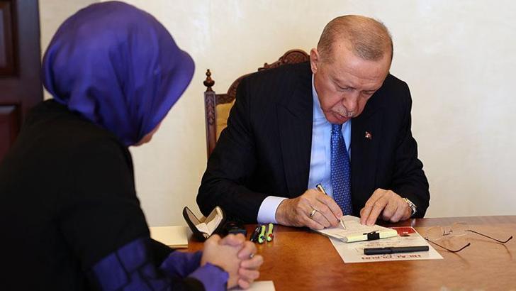 Cumhurbaşkanı Erdoğan, Kurban vekaletini Türk Kızılayı'na verdi