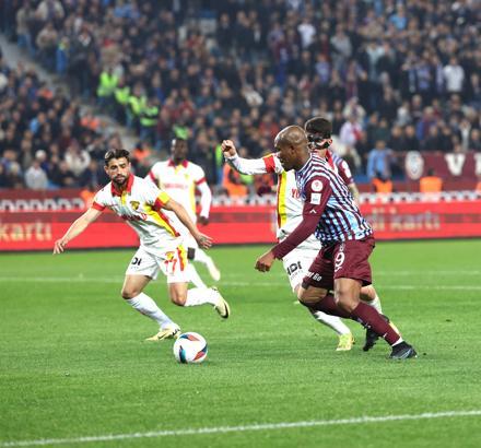 Trabzonspor, Türkiye Kupası'nda finale yükseldi