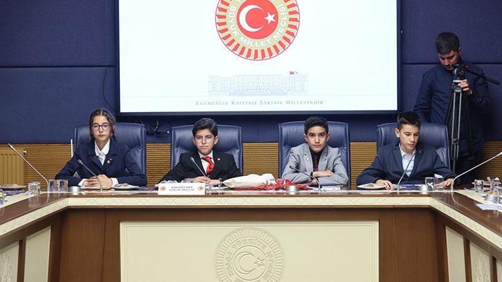 Çocuk Hakları Alt Komisyonu, TBMM'de çocukları ağırladı