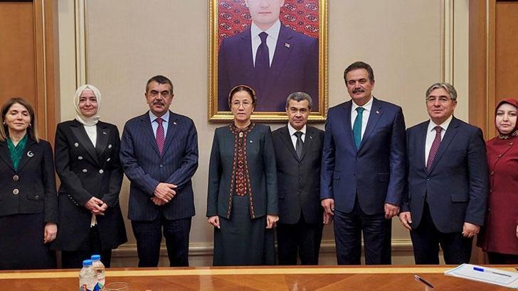 Bakan Tekin, Türkmenistan'da temaslarına devam ediyor