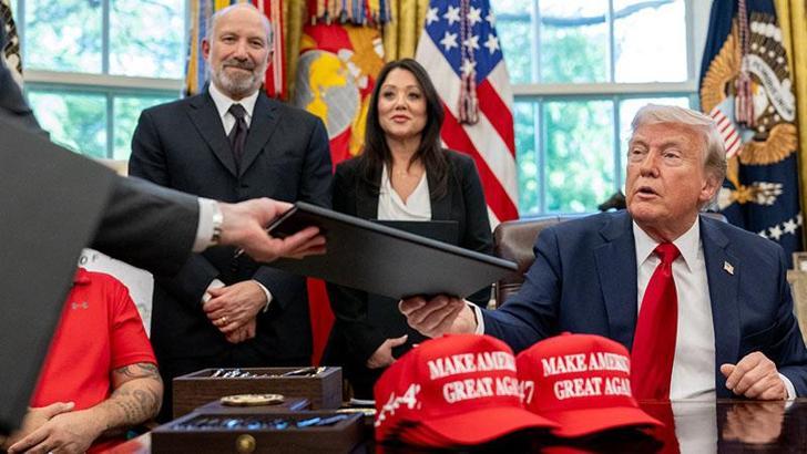 Trump, Rusya'nın Ukrayna'ya yönelik son saldırılarından 'memnun' olmadığını belirtti