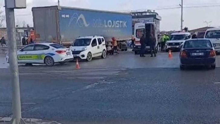 Yolun karşısına geçerken TIR çarpması ile öldü