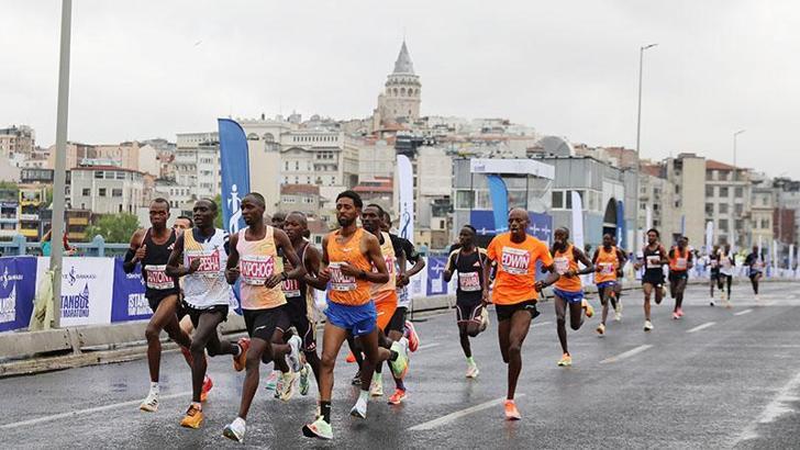 20. İstanbul Yarı Maratonu, rekor katılımla pazar günü koşulacak