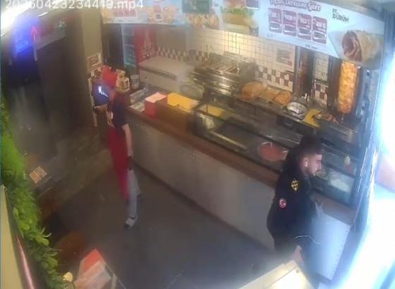 İstanbul - Sultangazi'de depremde herkes kaçtı; o ailesine koştu