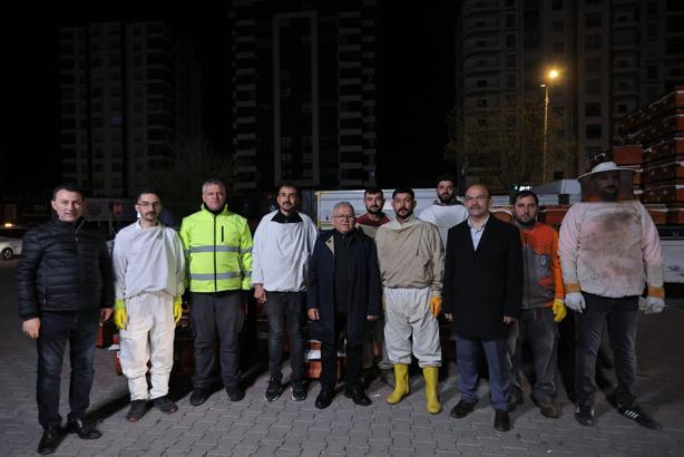 Kayseri'de üreticilere arılı kovan dağıtıldı