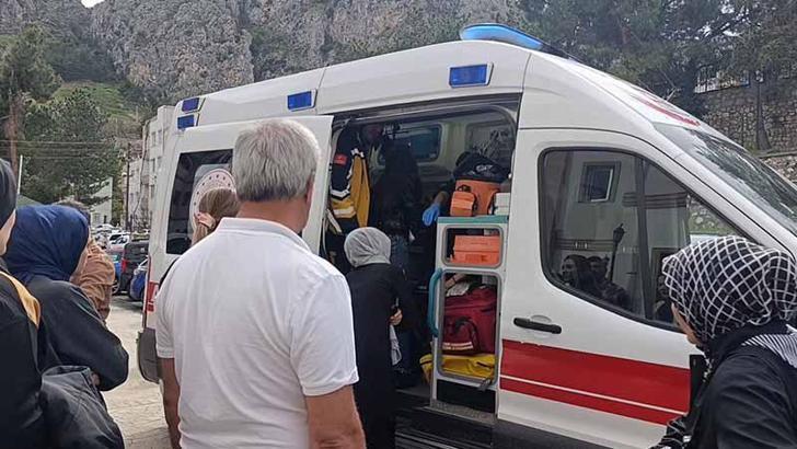 Barışma teklifine olumsuz yanıt aldı, kendini karnından bıçakladı