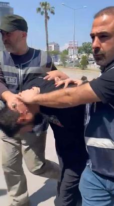 İzmir'de 5 ayrı suçtan 46 yıl hapisle aranan hükümlü yakalandı