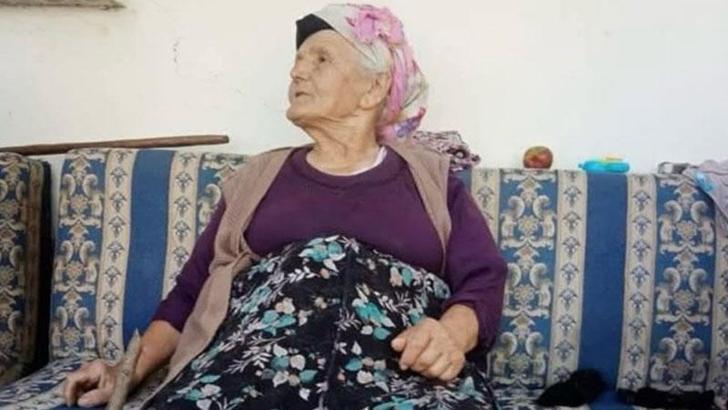 Dut ağacına çarpan patpattaki çifti ölüm ayırdı