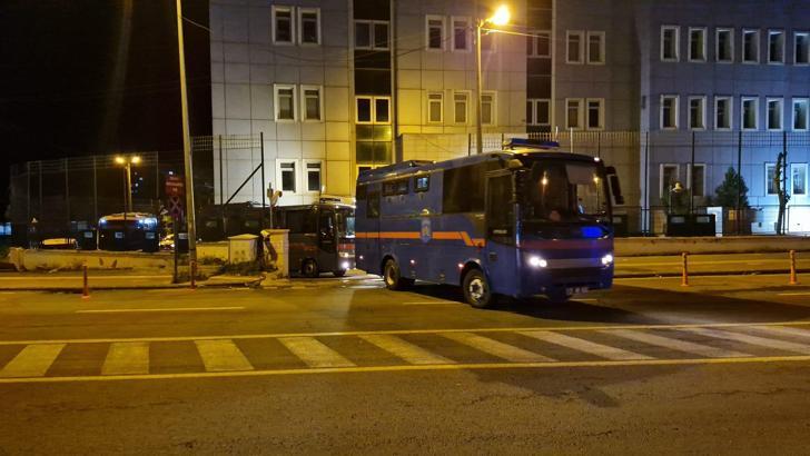 Narin cinayetinde 15 sanık, 'Suçluyu kayırma' suçundan 2'nci kez hakim karşısında (4)