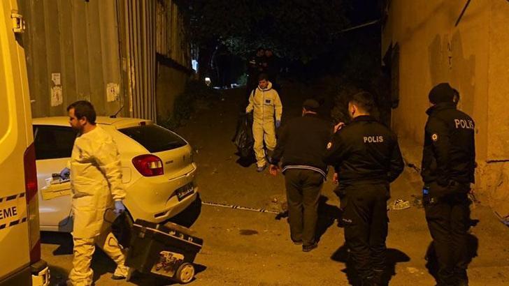 Ümraniye'de sokakta başından vurularak öldürüldü
