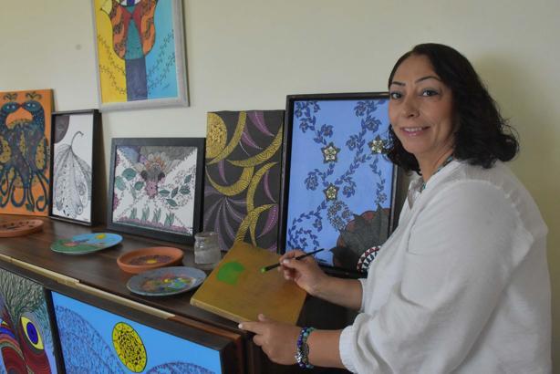 Türkiye'nin ilk 'halk resmi' sanatçısı, Anadolu kültürünü resme döküyor