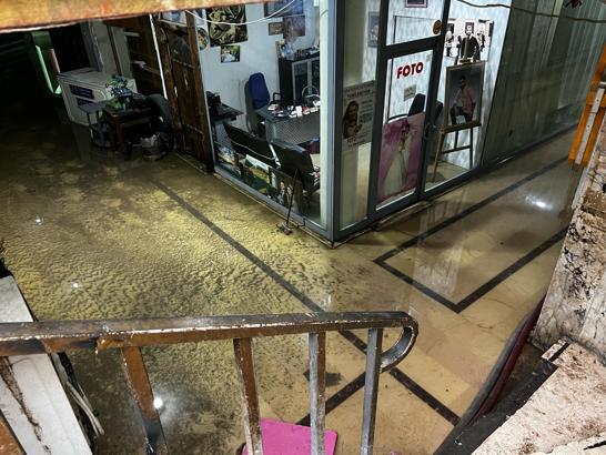 Diyarbakır'da dolu ve sağanak etkili oldu (2)