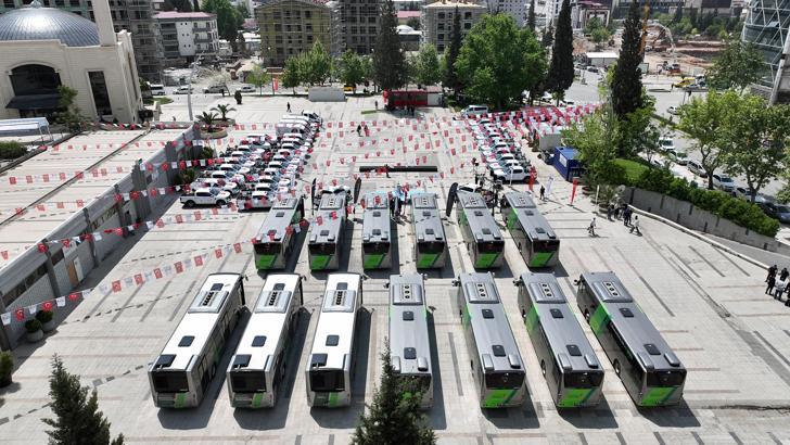 Kahramanmaraş Büyükşehir Belediyesi’nin filosuna 48 yeni araç