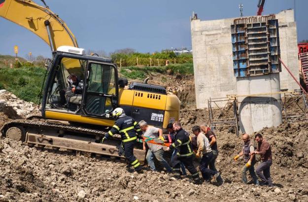 Lüleburgaz'da köprü inşaatında kaza; 1 işçi yaralandı