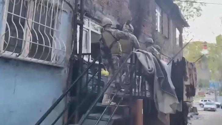 Ataşehir'de uyuşturucu operasyonu: 2 kişi tutuklandı