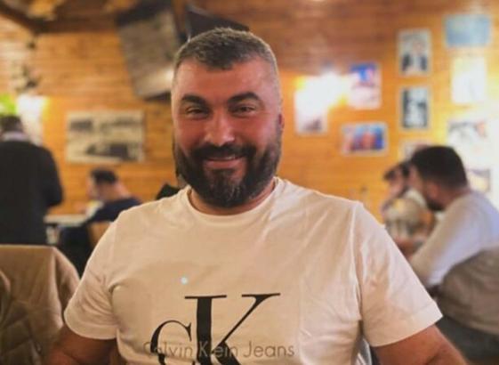 Seyir halindeki römorkun üstüne çıkmaya çalışırken tekerin altında kalıp öldü (2)- Yeniden