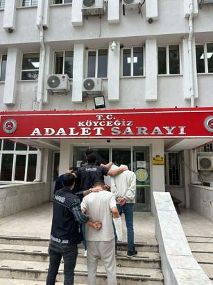 Muğla’da, 3,5 kilo esrar ele geçirildi: 4 gözaltı