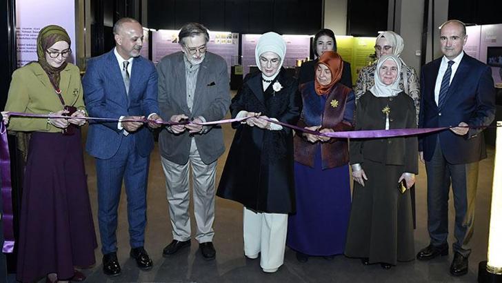 Emine Erdoğan 'Saklı Kalanlar' sergisinin açılışını yaptı