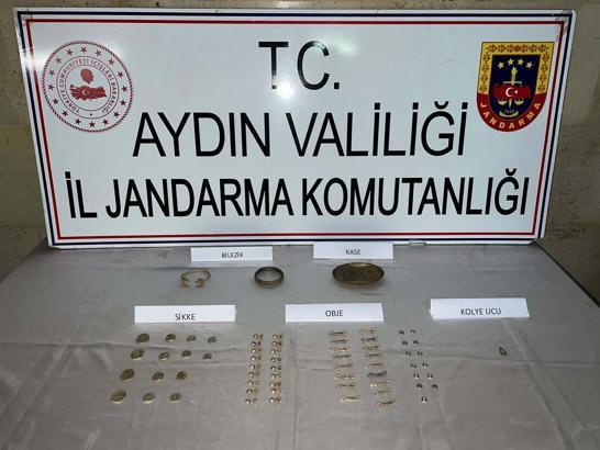 Aydın'da besihane ve serada tarihi eserle yakalanan 2 şüpheliye gözaltı