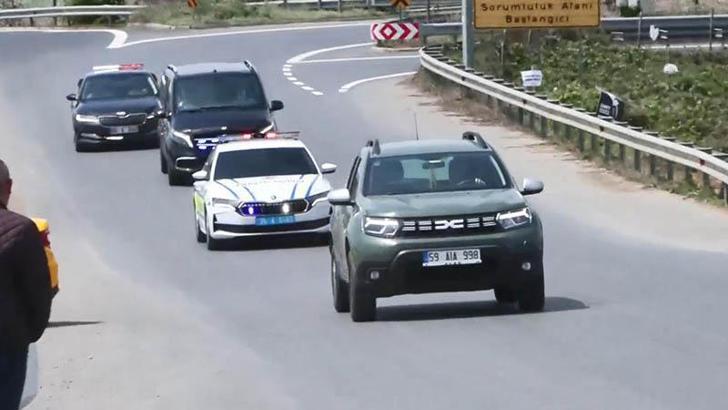 Özgür Özel Silivri'de Ekrem İmamoğlu'nu ziyaret ediyor