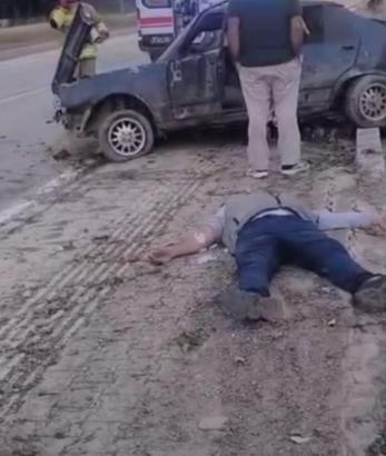 Hatay'da kaldırıma çıkan otomobildeki 4 kişi yaralandı