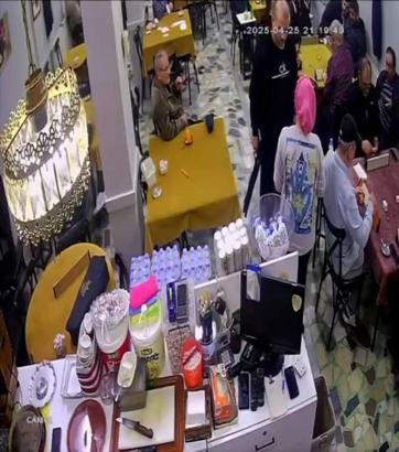 İstanbul- Eyüpsultan'da devralamadığı kıraathaneyi başkası alınca pompalı tüfekle bastı