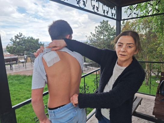 13 yaşındaki çocuğu bıçaklayan şüphelinin serbest bırakılmasına tepki