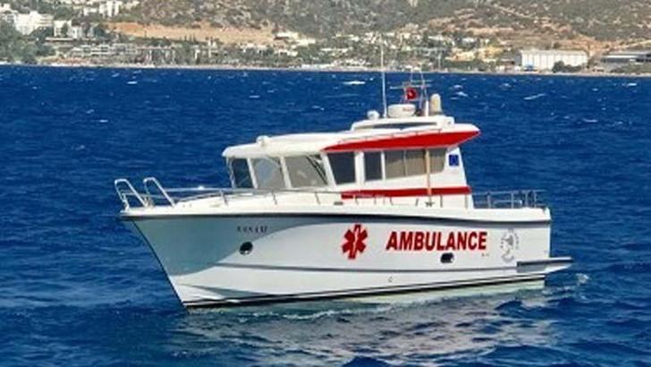 Yaralanan Alman turist, deniz ambulansıyla adadan tahliye edildi