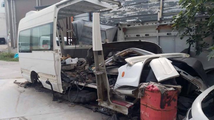 Antalya'da 'change' araç operasyonu; 2 tutuklu