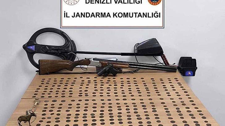 Denizli'de 392 parça tarihi eser ele geçirildi