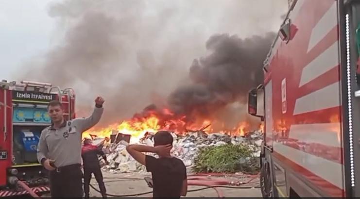 İzmir’de, kaçak döküm sahasında yangın