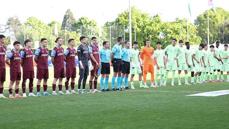 Trabzonspor U19'u finalde mağlup eden Barcelona, Gençlik Ligi şampiyonu oldu
