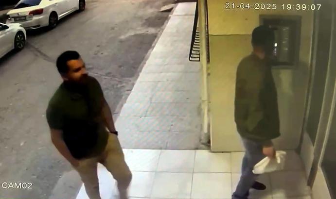 Yanan dairede cesedi bulunmuştu; komşusunun öldürdüğü ortaya çıktı