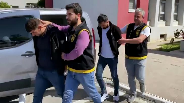 'Vatandaşlık' vaadiyle 6 kişiyi 15 milyon lira dolandıran 4 şüpheli tutuklandı