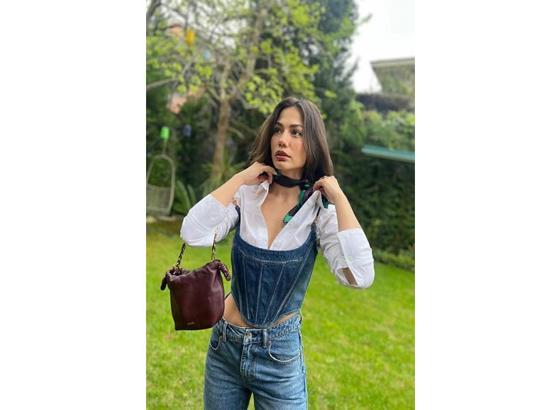 Demet Özdemir'den bahar paylaşımları