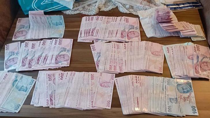 İzmir'de FETÖ operasyonu: 31 gözaltı