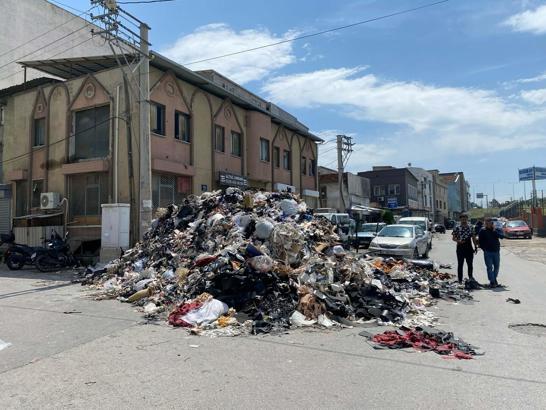 Ayakkabıcılar Sitesi’nde çöp yığınları