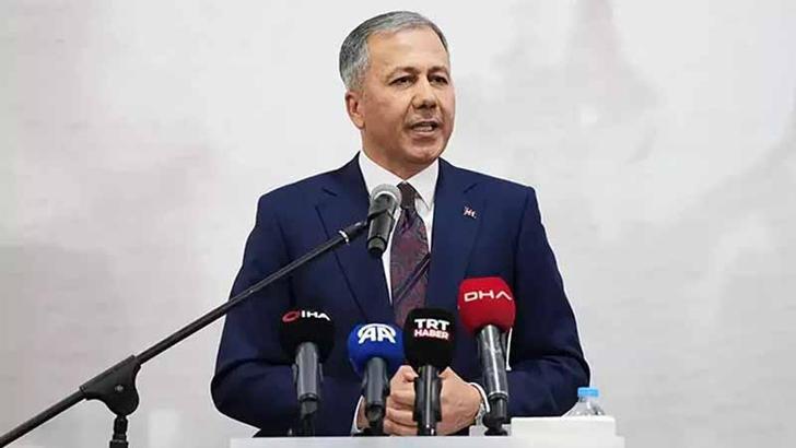 Bakan Yerlikaya: Koruma polislerimizin kameraları bantla kapatma görevi yoktur