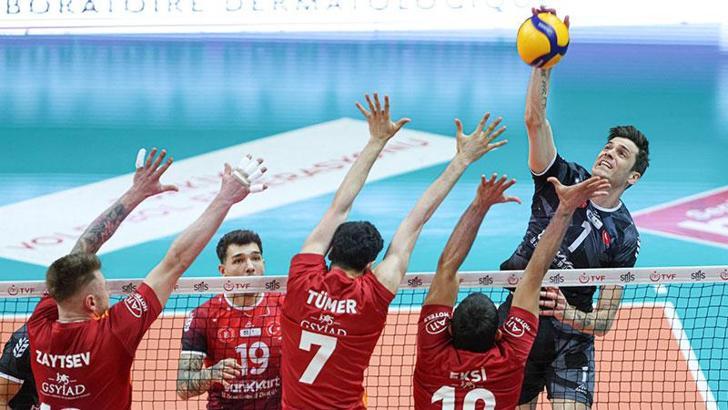 Efeler Ligi'nde şampiyon Ziraat Bankkart